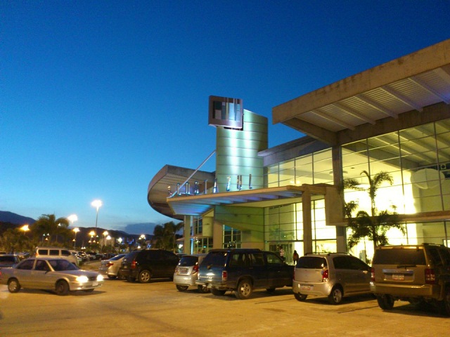 centro comercial costazul.jpg